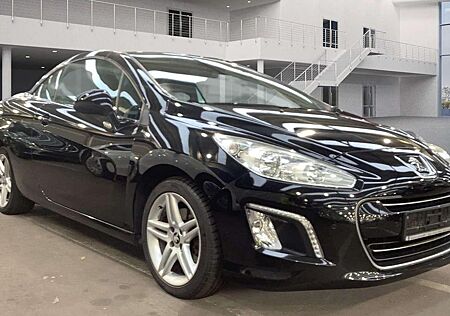 Peugeot 308 CC 2.0HDI-1Hand-Serviceheft-Euro5-Sitzheizun