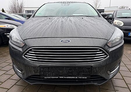 Ford Focus Turnier Titanium *Kamera*Lenkradheizung*
