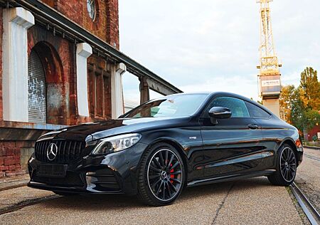 Mercedes-Benz C 43 AMG C43 AMG 4-matic*Pano*Carb*BurmS*Matrix*360°*Voll