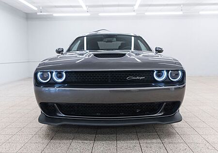 Dodge Challenger 3,6L AWD CARPLAY KAM SHZ ALPINE ALC