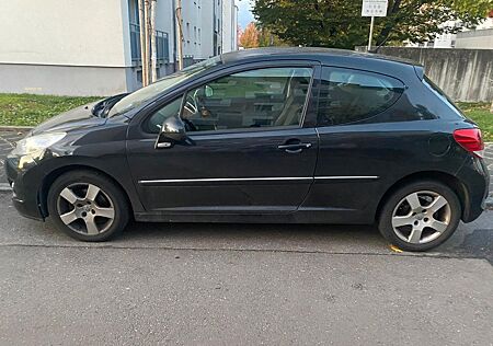 Peugeot 207 gebraucht kaufen Peugeot 207 Premium 120 VTi Automatik Premium
