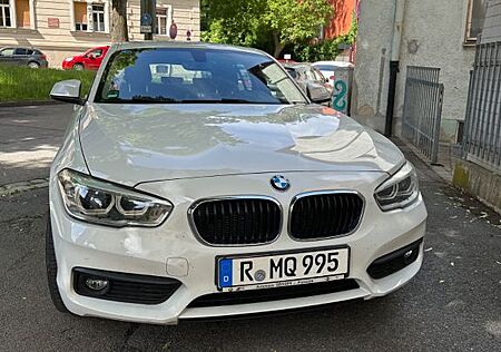 BMW 118i -