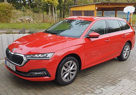 Skoda Octavia 1.0 TSI First Ed./Standh./AHK/LED/Totwi.