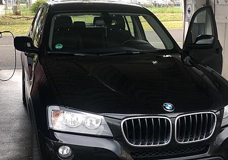 BMW X3 xDrive20d - TÜV*NEU*NAVI*SITZHEIZUNG