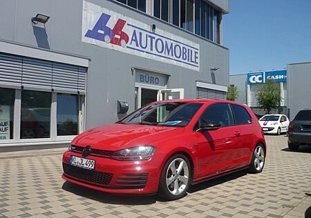 VW Golf Volkswagen VII Lim. GTI BMT Autom. Bi-Xenon 2xPDC...
