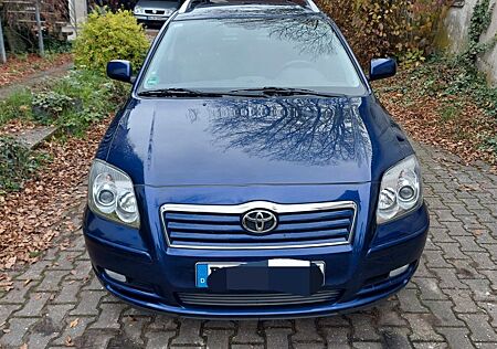 Toyota Avensis 2.0 D-4D -