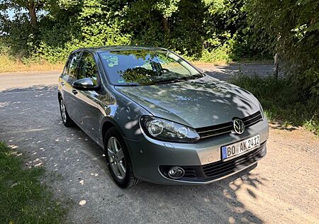 VW Golf Volkswagen 1.2 TSI Team