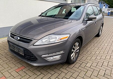Ford Mondeo Turnier Business Edition. Navi.