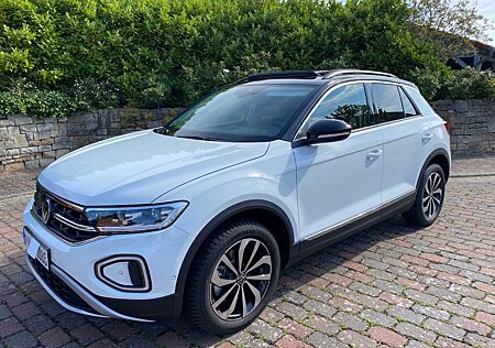 VW T-Roc Volkswagen Style 1.5 TSI 110 kW OPF DSG Standheizung