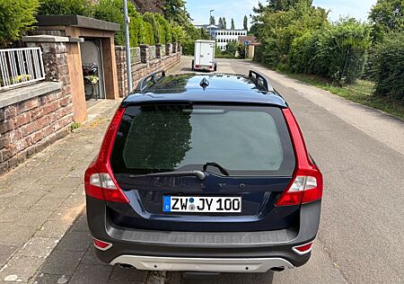 Volvo XC 70 XC70 AW Summum