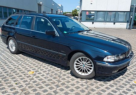 BMW 528i A Touring E39