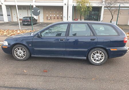 Volvo V40 2.0T Comfort