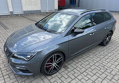 Seat Leon Cupra ST Vollausstattung/4 Drive/Pano/ Top