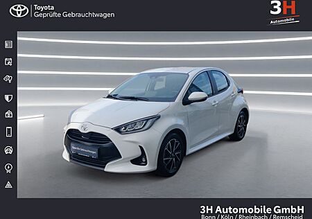 Toyota Yaris 1.5-l-VVT-i. Team D *1. Hand* FLA ACC LM