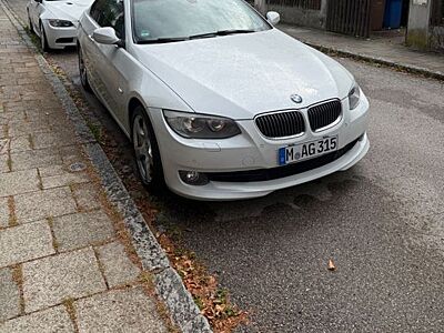 BMW 325ixDrive/Pano/Tempomat/Sitz+Lenkradheizung/PDC