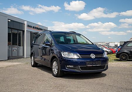 VW Sharan Volkswagen Comfortline *NAVI*7Sitzer*Sitzhzg*PDC*