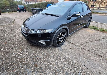 Honda Civic 1.8 Executive