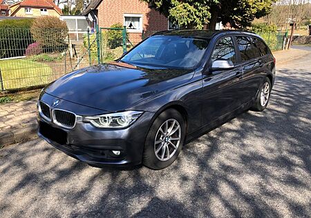 BMW 320d Touring Automatik Navi HUD Harman Kardon