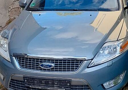 Ford Mondeo 2,5 Titanium Turnier Titanium