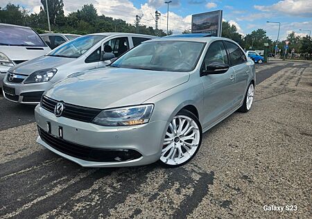 VW Jetta Volkswagen VI Highline