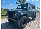 Land Rover Defender LR 90 Soft Top V8 Automatic