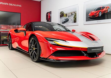 Ferrari SF90 gebraucht kaufen Ferrari SF90 Stradale Asseto Fiorano