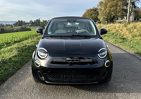 Fiat 500E La Prima by Bocelli Cabrio 42 kWh La Pr...