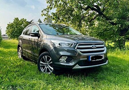 Ford Kuga 2,0 TDCi 4x2 110kW COOL & CONNECT, TÜV neu