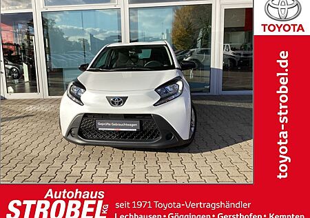Toyota Aygo (X) -play / Sitzheizung