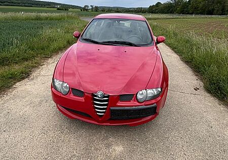 Alfa Romeo 147 3.2 V6 24V GTA Tüv Neu