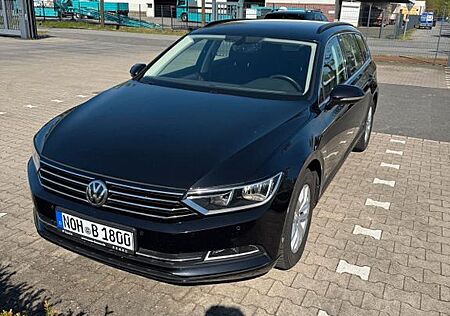 VW Passat Variant Volkswagen 2.0 TDI SCR DSG Comfortline V...