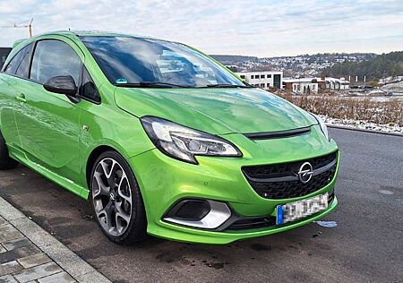 Opel Corsa 1.6 Turbo OPC Performance