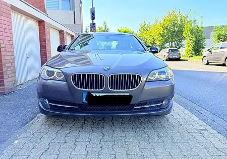 BMW 528i xDrive - F10 - 2012