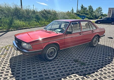 Audi 100 mit H-Zulassung