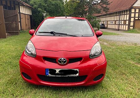 Toyota Aygo (X) Aygo 1,0-l-VVT-i Cool Cool