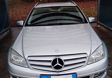 Mercedes-Benz C 180 K T BlueEFFICIENCY -