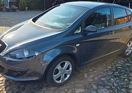 Seat Altea 1.6 Comfort Benzin AHK