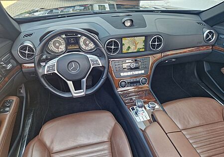 Mercedes-Benz SL 350 gebraucht kaufen Mercedes-Benz SL 350 PanoDach/Distronic/Scheckheft/Deutsch/SHZ
