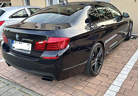 BMW M550 Baureihe d xDrive//8Fach/Sternehimmel