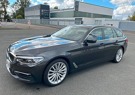 BMW 520d Touring A -