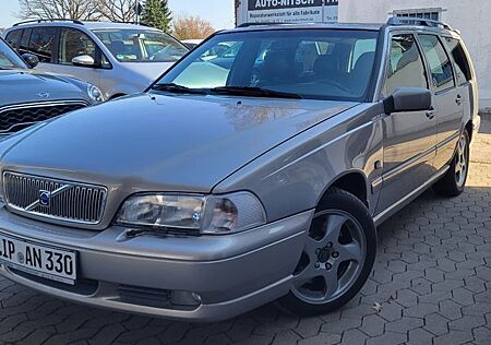 Volvo V70 Nordic - Vollausstattung - Motor überholt
