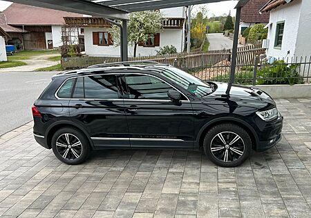 VW Tiguan Volkswagen 2.0 TDI SCR 140kW DSG 4MOTION Highlin...
