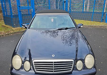 Mercedes-Benz CLK 200 KOMPRESSOR AHK TÜV 2027