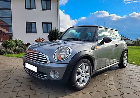 Mini Cooper gebraucht kaufen Mini Cooper Sehr gepflegt, kein Rost!