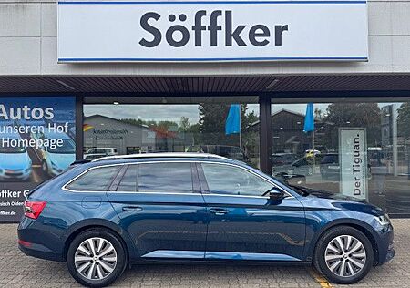 Skoda Superb Combi 2.0 TDI Style DSG AHK Navi Rückfahr
