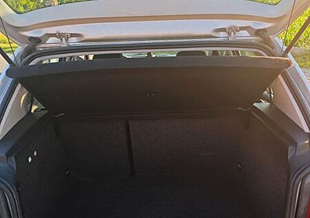 VW Golf Volkswagen 1.6 Auto Comfortline Comfortline