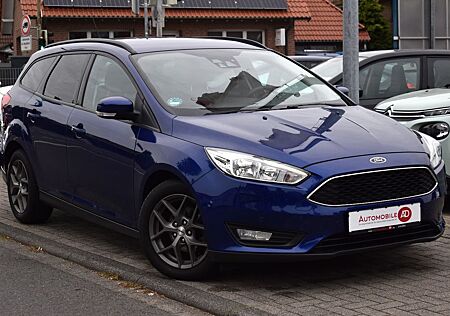Ford Focus Turnier Business *Navi*Sitz-HZ*Tempo.*PDC*