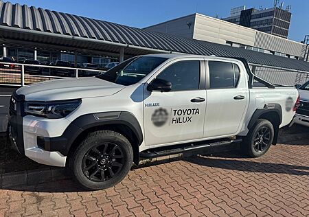 Toyota Hilux MY25 Invincible 4x4 Bugel AHK Rollo