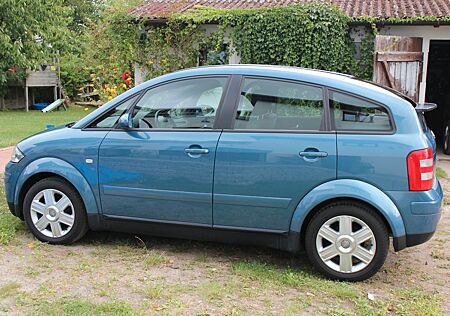 Audi A2 1.4 -