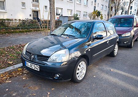 Renault Clio Extreme 1.2 16V Extreme